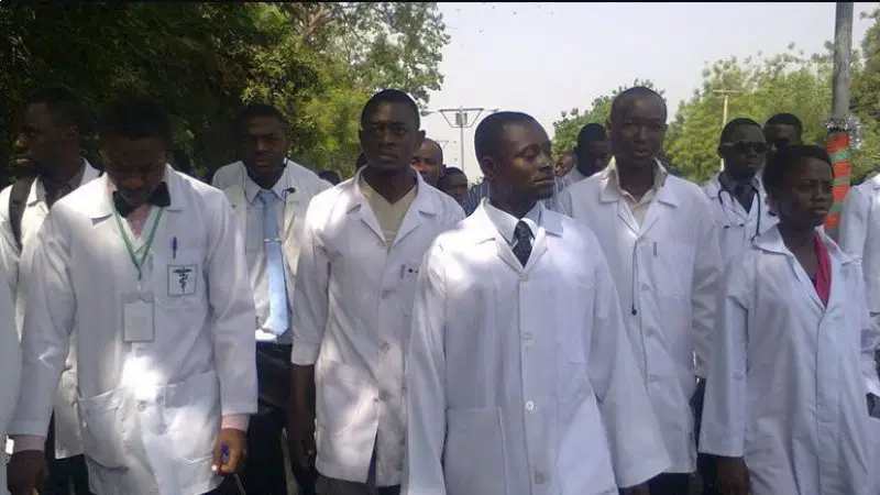LASUTH RESIDENT DOCTORS DECLARE INDEFINITE STRIKE OVER UNPAID ALLOWANCES